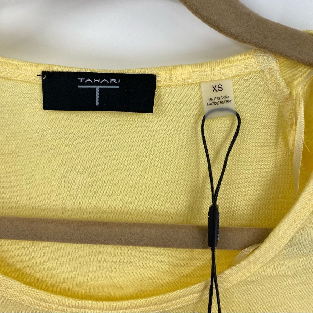Tahari Women’s Round Neck 3/4 Sleeve Yellow Stretchy Blouse size XS - Picture 2 of 3